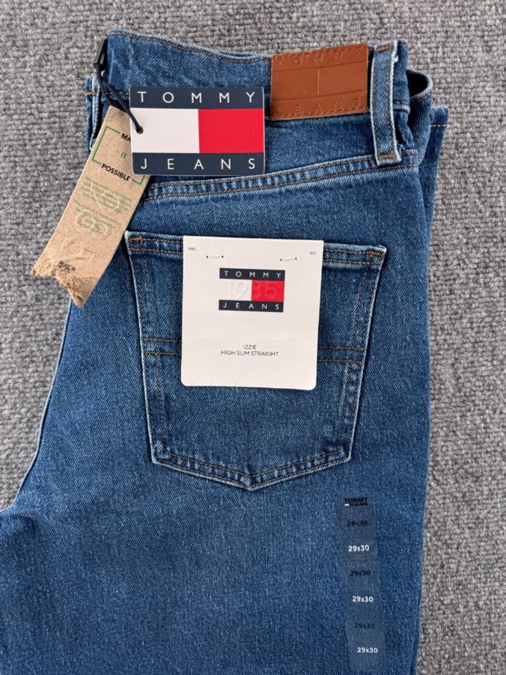 NWT Tommy Hilfiger Jeans Izzie High Slim Straight Blue Denim 29x30 Ladies Pocket